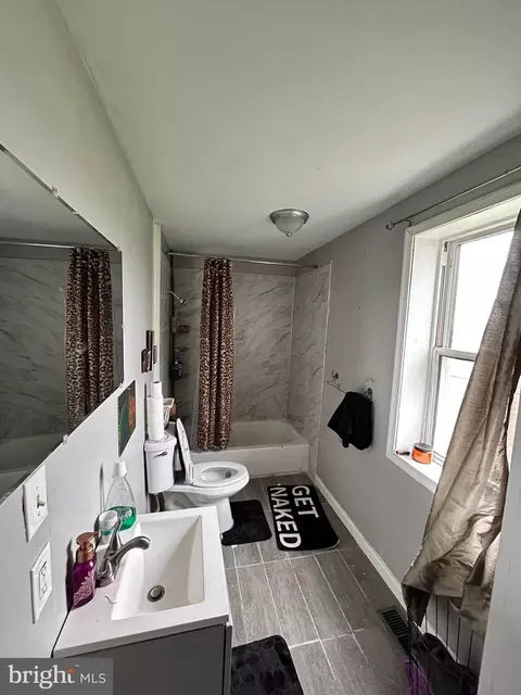Bath - 511 E 26th St, Baltimore, MD 21218 photo 1 of 1