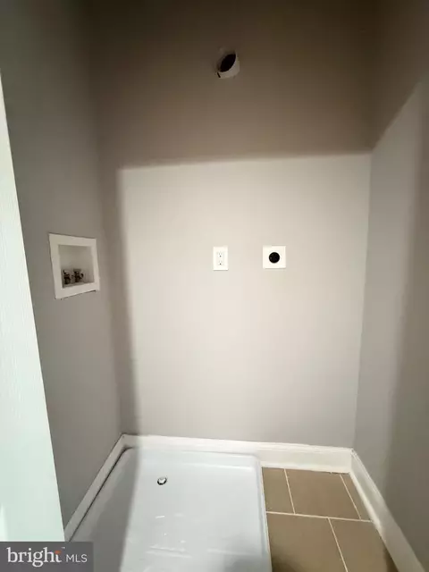 Other - 616 S Luzerne Ave S, Baltimore, MD 21224 photo 8 of 18