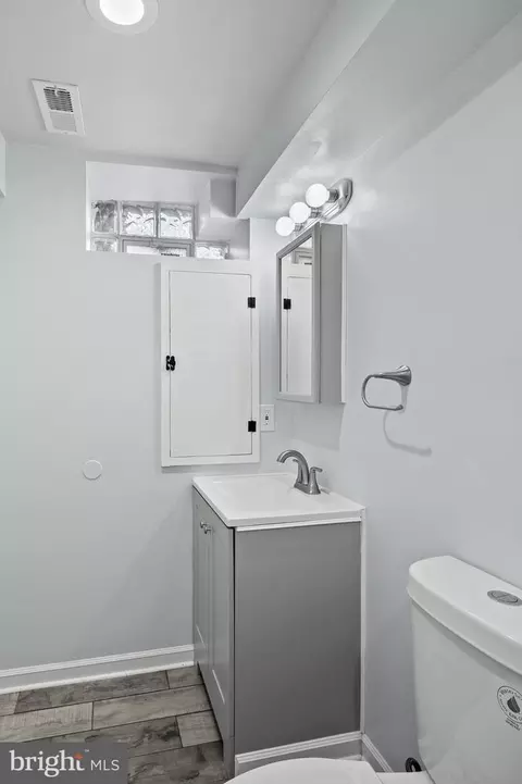 5708 Jonquil Ave, Baltimore, MD 21215 photo 25