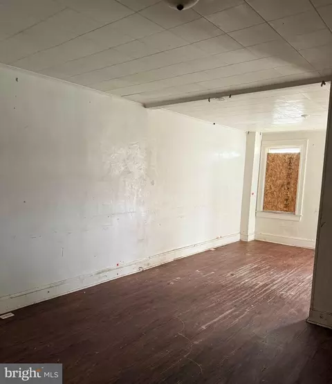 628 E Patapsco Ave, Baltimore, MD 21225 photo 3