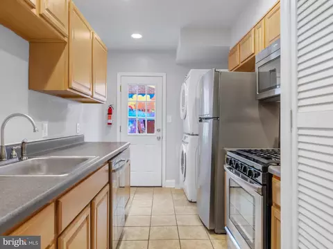 Other - 623 S Durham St, Baltimore, MD 21231 photo 6 of 9