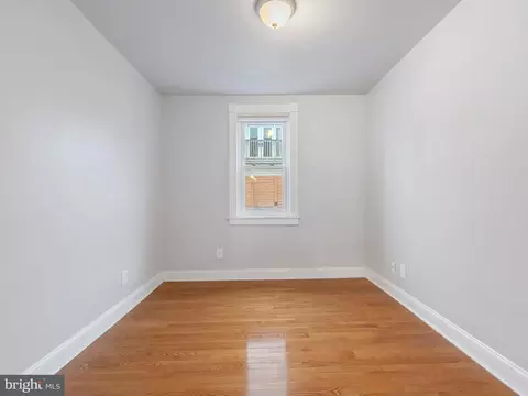 Bedroom - 623 S Durham St, Baltimore, MD 21231 photo 6 of 7