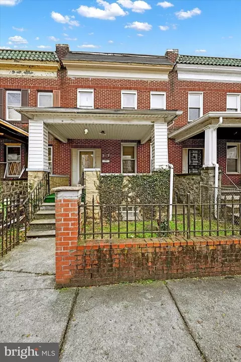 3117 Baker St, Baltimore, MD 21216