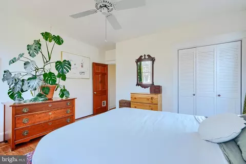Bedroom - 608 W 38th St, Baltimore, MD 21211 photo 2 of 7