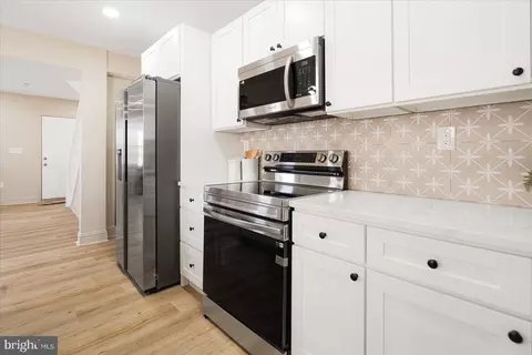 820 Mount Holly St, Baltimore, MD 21229 photo 9