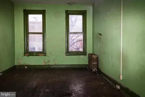 2709 E Fayette St, Baltimore, MD 21224 photo 6