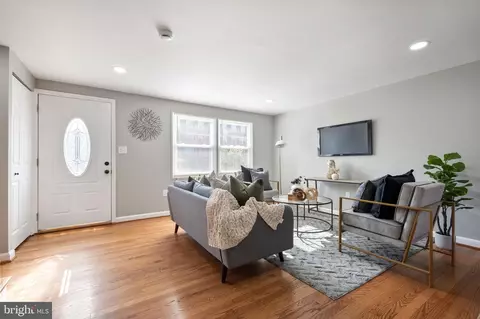 1370 Limit Ave, Baltimore, MD 21239 photo 6