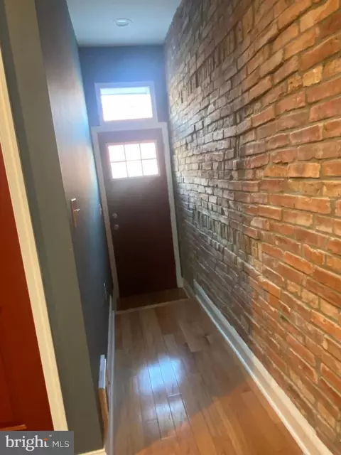 Entry Way - 1316 N Milton Ave N, Baltimore, MD 21213 photo 1 of 14