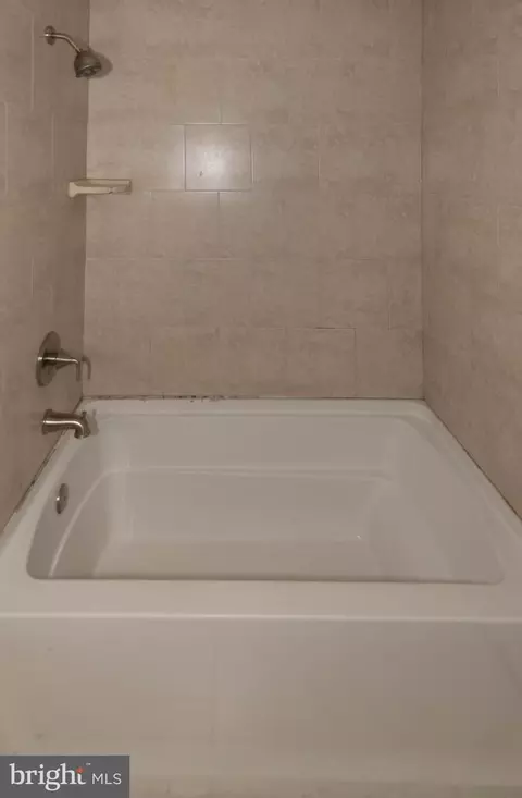 1414 N Bond St N, Baltimore, MD 21213 photo 20
