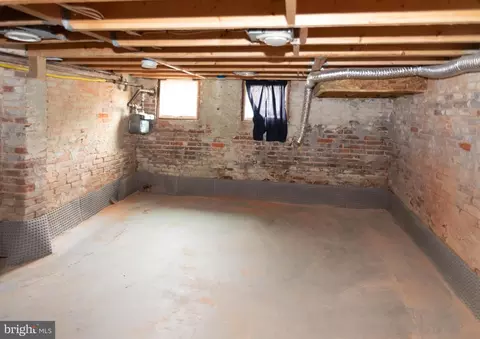 1414 N Bond St N, Baltimore, MD 21213 photo 33