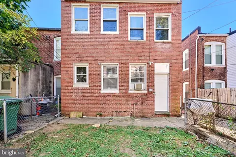 4724 Frederick Ave, Baltimore, MD 21229 photo 6