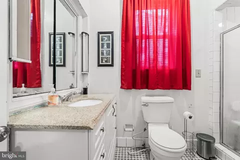 2101 Park Ave, Baltimore, MD 21217 photo 18