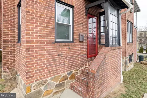 2101 Park Ave, Baltimore, MD 21217 photo 2