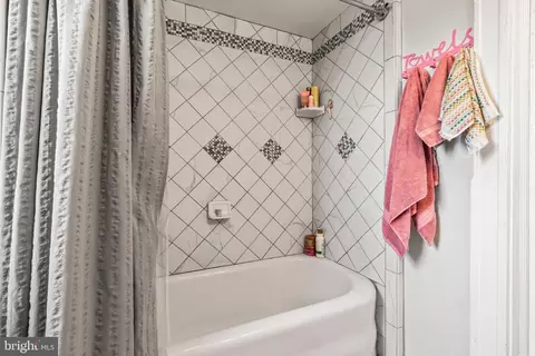 2101 Park Ave, Baltimore, MD 21217 photo 30
