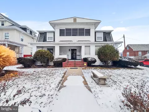 3300 Powhatan Ave, Baltimore, MD 21216