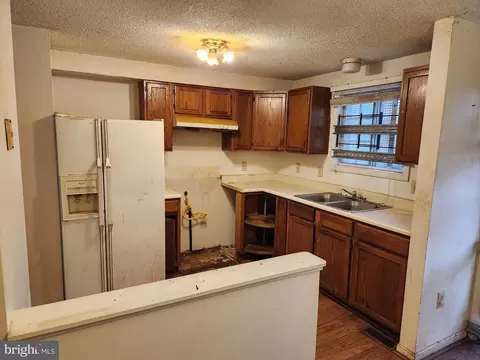 Kitchen - 1221 N Stricker St, Baltimore, MD 21217 photo 1 of 1