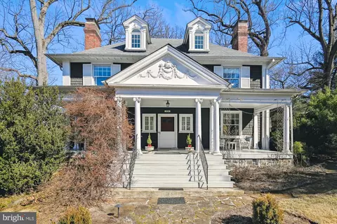 209 Ridgewood Rd, Baltimore, MD 21210