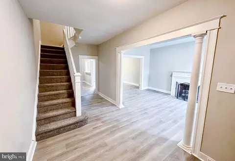 Entry Way - 708 Allendale St, Baltimore, MD 21229 photo 2 of 3