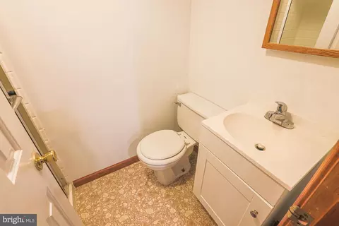 3710 Rexmere Rd, Baltimore, MD 21218 photo 41