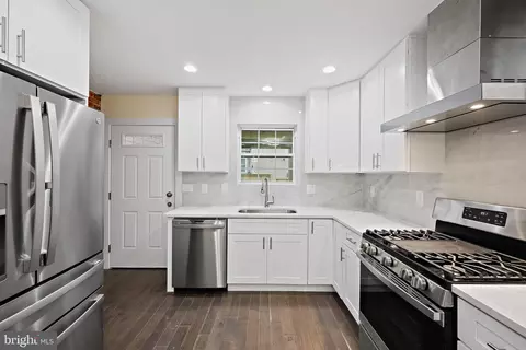 718 N Collington Ave, Baltimore, MD 21205 photo 11