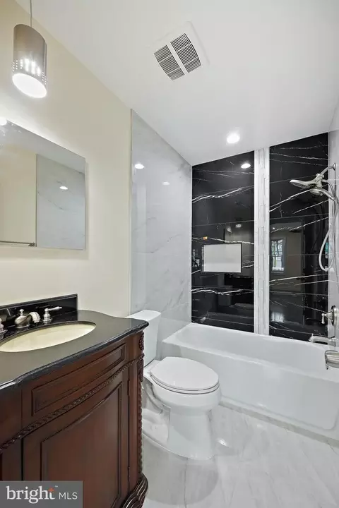 718 N Collington Ave, Baltimore, MD 21205 photo 18
