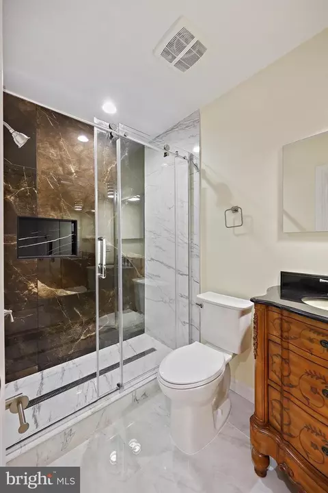 718 N Collington Ave, Baltimore, MD 21205 photo 16