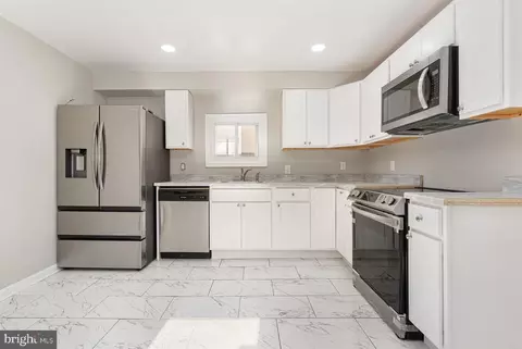 Kitchen - 459 S Augusta Ave, Baltimore, MD 21229 photo 1 of 1