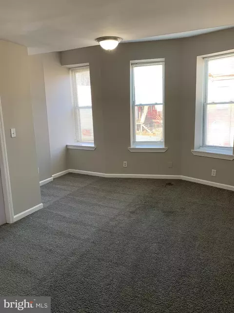Living - 1701 E Lafayette Ave, Baltimore, MD 21213 photo 4 of 4