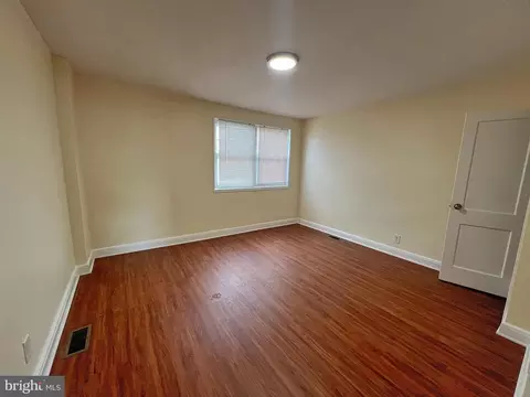 1606 Forest Hill Ave, Baltimore, MD 21230 photo 6