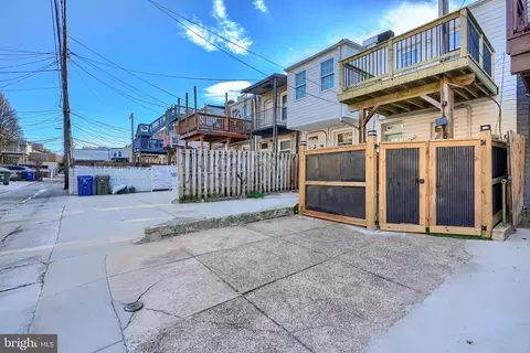 Exterior - 5 S Decker Ave, Baltimore, MD 21224 photo 4 of 4