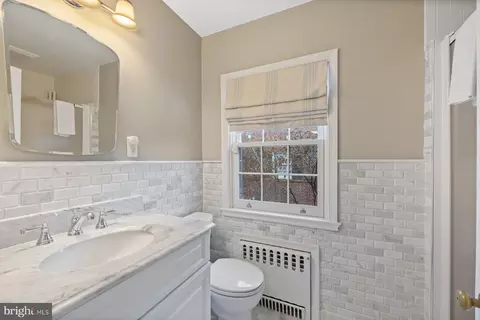 Bath - 5317 Springlake Way, Baltimore, MD 21212 photo 1 of 4