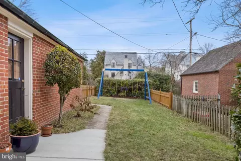 Exterior - 5317 Springlake Way, Baltimore, MD 21212 photo 3 of 11