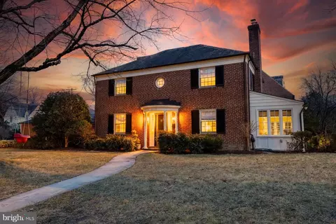Exterior - 5317 Springlake Way, Baltimore, MD 21212 photo 10 of 11