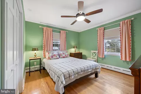 Bedroom - 5317 Springlake Way, Baltimore, MD 21212 photo 4 of 4