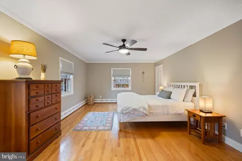 Bedroom - 5317 Springlake Way, Baltimore, MD 21212 photo 2 of 4