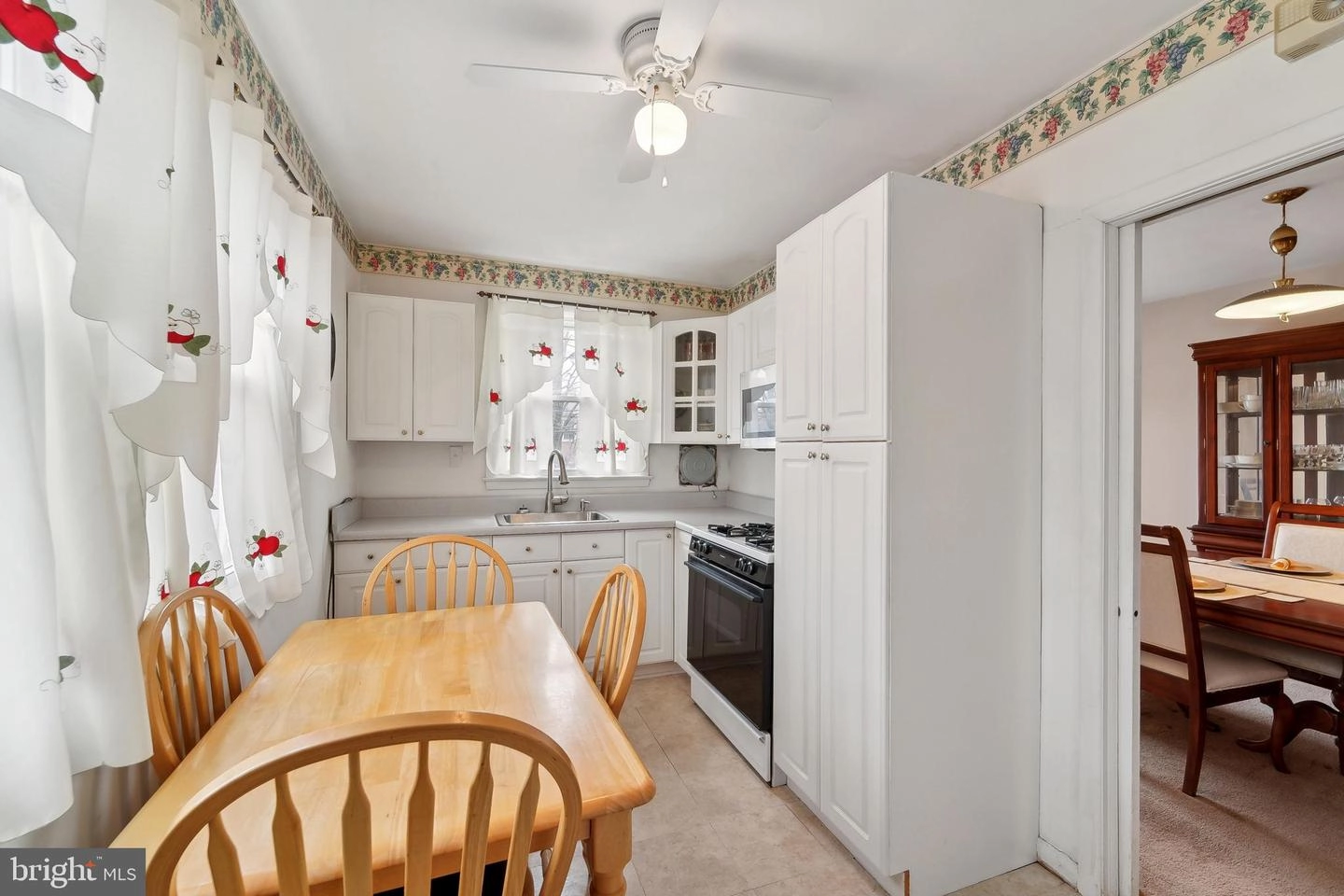 Kitchen - 1100 Cedarcroft Rd, Baltimore, MD 21239 photo 2 of 2