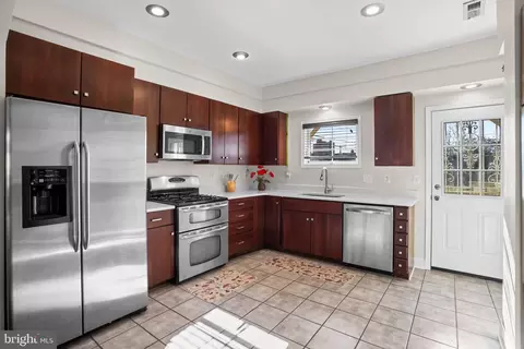 1207 Weldon Ave, Baltimore, MD 21211 photo 11