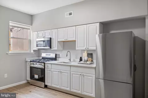 707 N Milton Ave, Baltimore, MD 21205 photo 6
