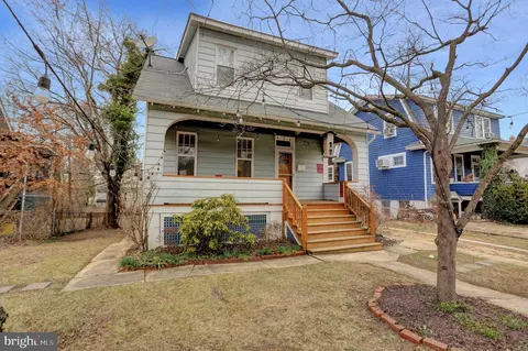 332 Radnor Rd, Baltimore, MD 21212
