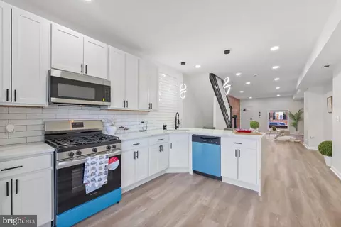824 N Linwood Ave, Baltimore, MD 21205