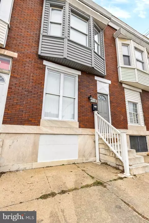 718 N Luzerne Ave, Baltimore, MD 21205