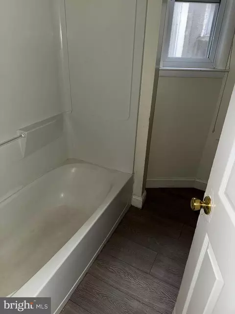 Bath - 2210 Baker St, Baltimore, MD 21216 photo 2 of 2