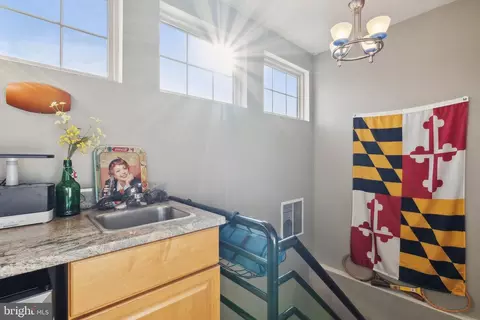 302 E West St, Baltimore, MD 21230 photo 19