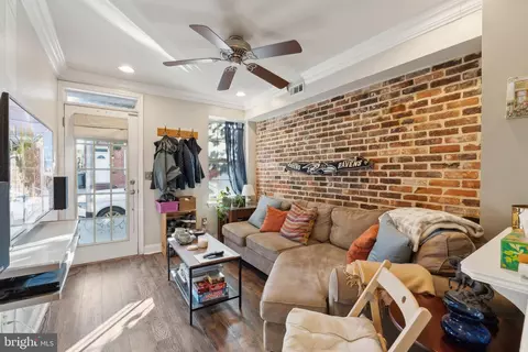 302 E West St, Baltimore, MD 21230 photo 4
