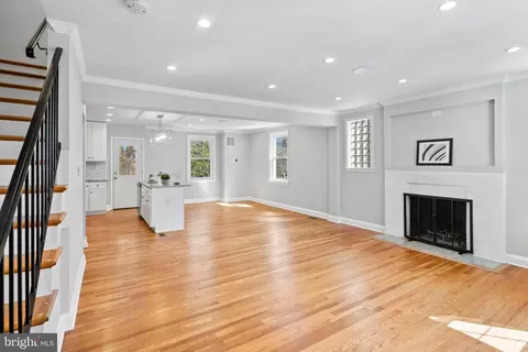Living - 2406 E Strathmore Ave, Baltimore, MD 21214 photo 1 of 3