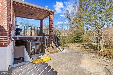 Exterior - 2406 E Strathmore Ave, Baltimore, MD 21214 photo 4 of 6