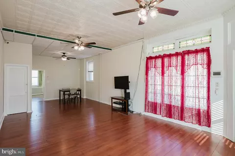 3534 E Fayette St, Baltimore, MD 21224 photo 3