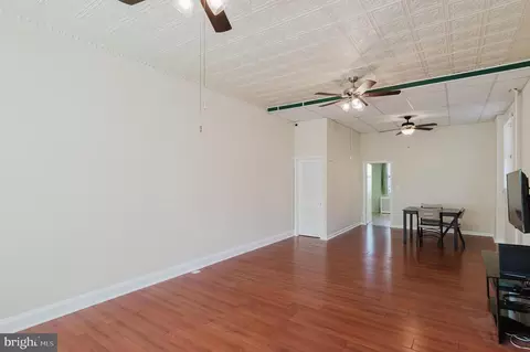 3534 E Fayette St, Baltimore, MD 21224 photo 2