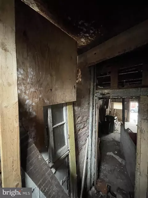 Entry Way - 111 Poppleton St, Baltimore, MD 21201 photo 6 of 7