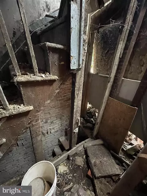 Entry Way - 111 Poppleton St, Baltimore, MD 21201 photo 5 of 7